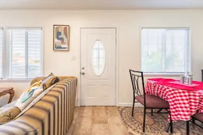 Cozy one full bedroom house. - Image 2