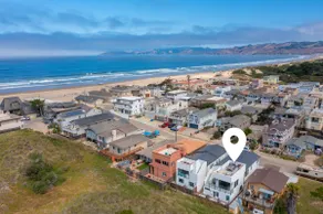 New Luxurious Home! Hot Tub! 2 min walk to Beach! - Image 4