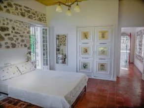 Romantic property with pool near a beautiful beach - Image 2