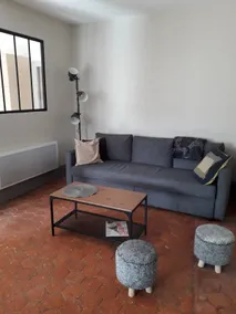 Country house, in the heart of a vineyard - Image 3