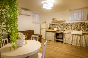 Sweet House - Image 4