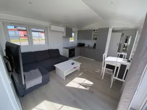 Nice cottage, great view, free parking - Image 4
