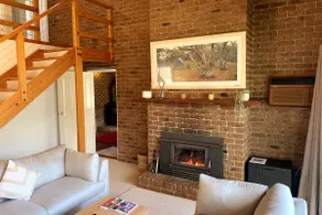 Muckleford Lodge in the historic goldfields region - Image 2
