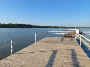 Cozy Home on Lake Brownwood - Image 3