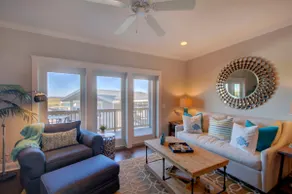 Luxurious, Peaceful 3 Bedroom Hidden Gem! - Image 2