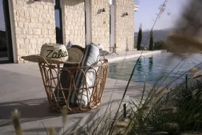 Stylish Villa, Rural Setting, Infinity Pool - Image 5