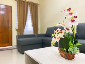 NAZZA Homestay Besut with Pool - Image 2