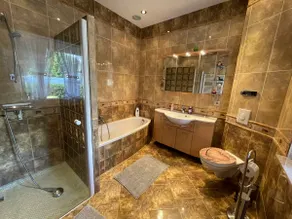 Ground-floor apartment - Image 2