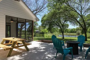 Escape the City | Sleeps 6 | Fishing Pond | Rural - Image 4
