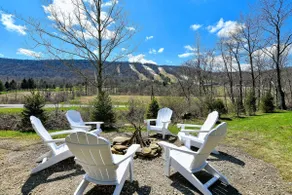 Romantic Ski-View Retreat by the Fire - Image 4