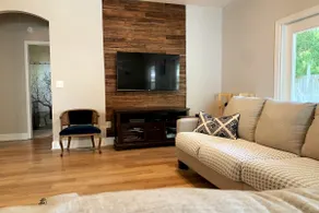 Cozy 3 bedroom house in town, bikes included! - Image 4