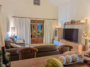 Smuk villa med privat pool, se udsigt, gamesroom med poolbord og BBQ - Image 3
