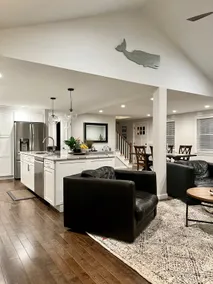 Sea Breeze | 4 Bedroom with Private Beach Access - Image 2