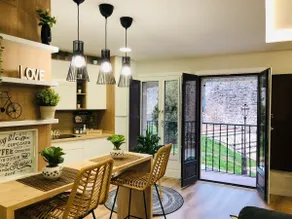 Boutique Apartment/Downtown/Views/Parking - Image 2