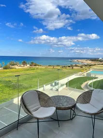 Seaview 3 -bedroom luxury suite on Green bay beach - Image 2