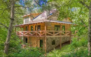 Three Honey Bears Cabin with private Hot Tub! - Image 3