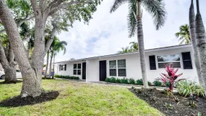 Waterfront House 3/2-Private Dock-Modern Sanctuary - Image 2