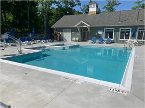 Cottage Retreat and Resort Living - Image 2