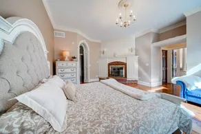 Renovated luxury villa with 7BR and 7BA - Image 2