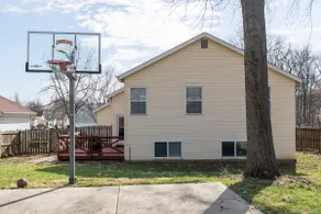 Blair's House in St Peters 4 Bed 2 Bath Sleeps 10 - Image 3