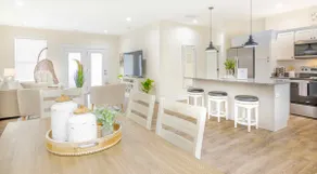 La Fleur, Exquisite New Home Close To The Ark. - Image 5