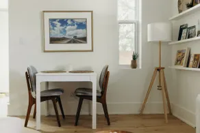 The Landsdale Cottage —beautiful downtown retreat - Image 4