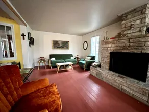 Scenic two-bedroom Boathouse overlooking the river - Image 3