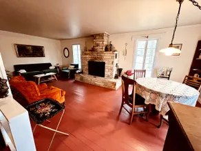 Scenic two-bedroom Boathouse overlooking the river - Image 5