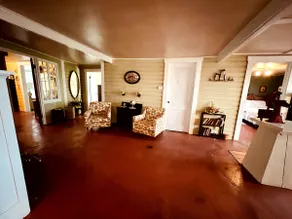 Scenic two-bedroom Boathouse overlooking the river - Image 2