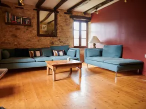Charming house with private pool - Image 3