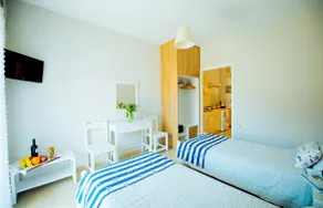 Frida Apartments - Image 2