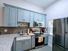 Charming & Bright 1 bedroom near Downtown Lakeland - Image 5