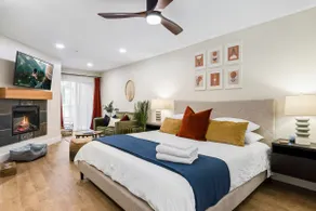 Oceanside King Studio w/ Patio, Amenities & Pet OK - Image 3
