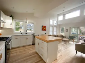 Kitty Hawk Zen Modern Guesthouse-4min to Beach - Image 2