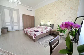 FLH - Royal Studio 2 - Image 2