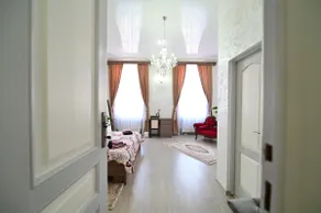 FLH - Royal Studio 2 - Image 3