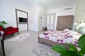 FLH - Royal Studio 2 - Image 5