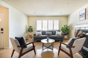Spacious 5B/3BA w/ Master Suite - 30 Mi from LAX - Image 2