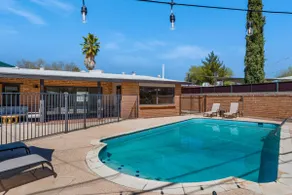 Tucson Pool Home Sleeps 10 - 2 Miles to U of A - Image 5