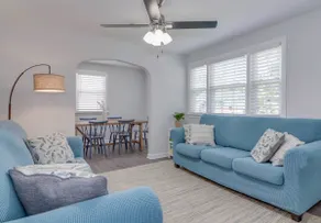 Cozy Cottage w/ Hot Tub, Pool Table, Fenced Yard - Image 2