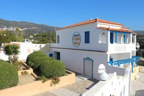 Lovely Quadruple Studio With Sea View - Image 3