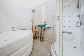 A5 - Tipperary 2 Bedroom Spa Apartment - Image 4