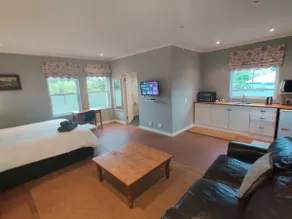 4Forest | Lovely accomm with Solar (Unit 4 of 5) - Image 5