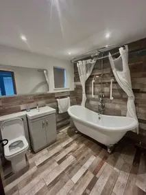 The Birch Lodge located in Pegsdon - Image 3