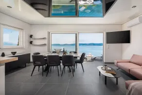 Beachfront Holiday Home - Private Heated Pool - Image 2