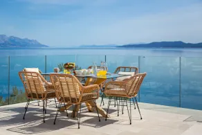 Beachfront Holiday Home - Private Heated Pool - Image 5