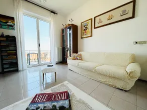 Vacation home with panoramic view - Image 2
