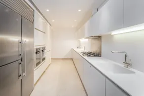 Spectacular 375 SQM at Mamilla Mall - 4 bedroom - Image 4