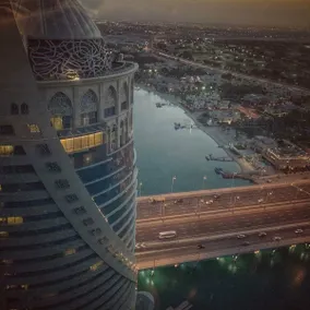 Zigzag Tower B-Golf course view from 33d floor, 2BR-3310A-TB - Image 2
