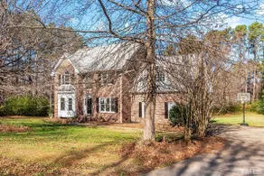 Modern secluded home minutes from DT Raleigh and NCstate - Image 3
